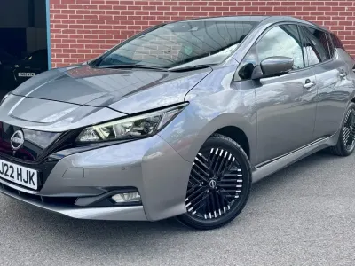 Used Nissan Leaf N-Connecta 110 kW (150 HP) 2022 Grey Hatchback