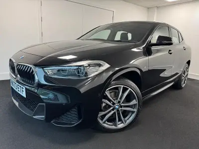 Usado BMW X2 M Sport 140 HP (102 kW) 2023 Preto SUV