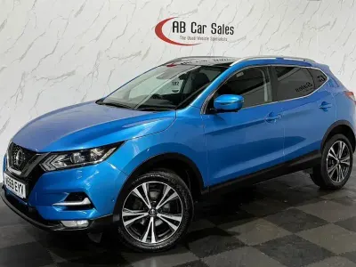 Used Nissan Qashqai N-Connecta 140 HP (102 kW) 2019 Blue SUV