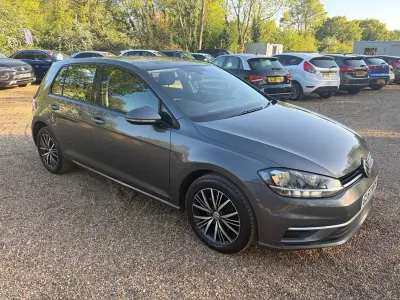 Używany VW Golf VII SE 115 KM (84 kW) 2017 Szary Hatchback