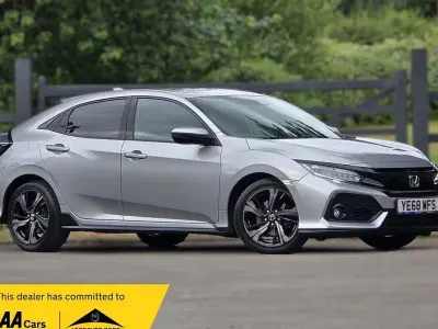 Used Honda Civic Sport 182 HP (133 kW) 2018 Silver Hatchback