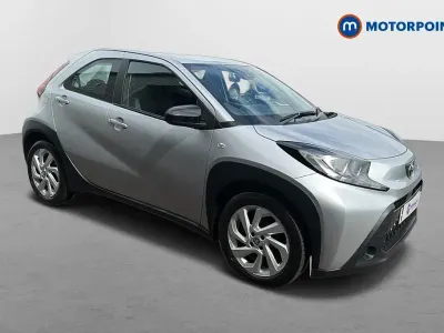 Used Toyota Aygo X PURE 2023 Silver SUV