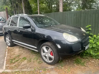 Used Porsche Cayenne Turbo 520 HP (382 kW) 2003 Black SUV