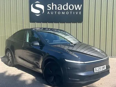 Used Tesla Model Y Long Range AWD 11 kW (15 HP) 2025 SUV
