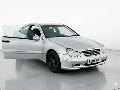 Used Mercedes C180 SE 2004 Silver Coupe