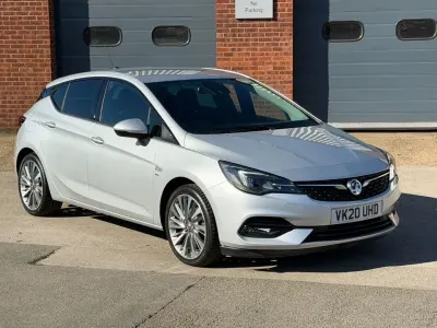 Used Vauxhall Astra SRi 145 HP (106 kW) 2020 Silver Hatchback