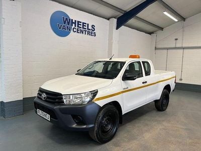 White Used 2020 Toyota HiLux Active Pickup | £16,997 (Good price)