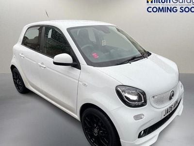 Used Smart ForFour 71 HP (52 kW) 2019 White Hatchback