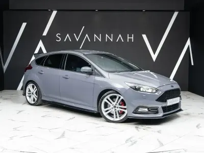 Used Ford Focus ST 185 HP (136 kW) 2018 Grey Hatchback