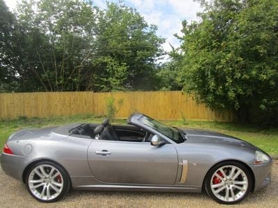 Jaguar XKR