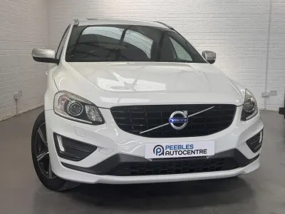Usado Volvo XC60 R-Design 220 CV (161 kW) 2016 Blanco SUV