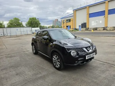 Used Nissan Juke Tekna 115 HP (84 kW) 2016 Black SUV