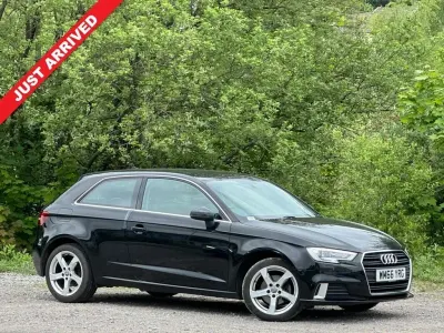 Usado Audi A3 Sport 110 HP (80 kW) 2016 Preto Citadino