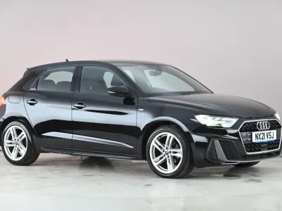 Begagnad Audi A1 Sportback S-Line 2021 Svart Halvkombi