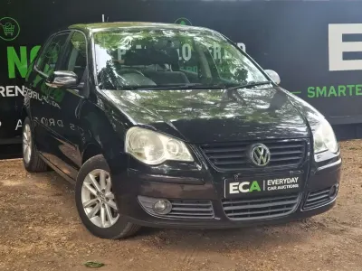 Begagnad VW Polo S 80 HK (58 kW) 2007 Svart Halvkombi