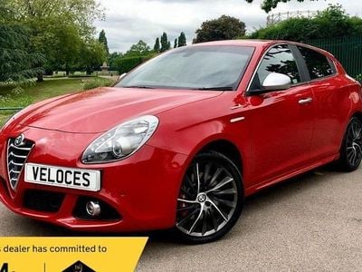 Used Alfa Romeo Giulietta Quadrifoglio Verde 170 HP (125 kW) 2015 Red Hatchback