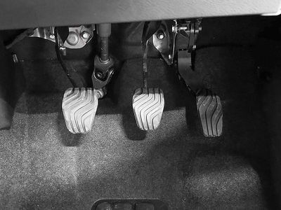 Used Nissan Micra 2023 White Hatchback