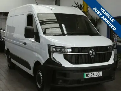 Used Renault Master 103 kW (141 HP) 2025 White MPV