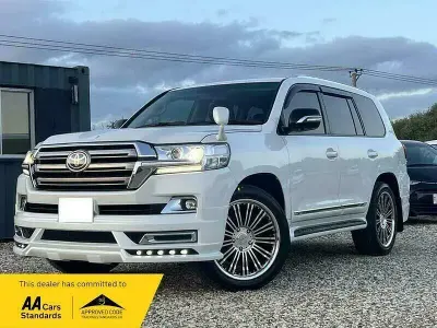 Used Toyota Land Cruiser 2010 White SUV