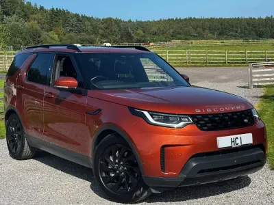 Used Land Rover Discovery S 245 HP (180 kW) 2021 Orange SUV