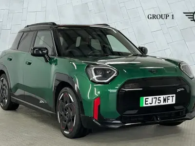 Used Mini Cooper 189 kW (258 HP) 2025 Green Hatchback