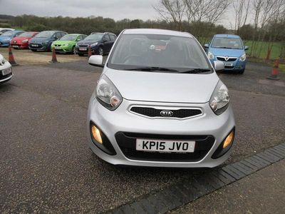 Used Kia Picanto 68 HP (50 kW) 2015 Silver Hatchback