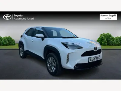 Used Toyota Yaris Hybrid 116 HP (85 kW) 2025 White Hatchback