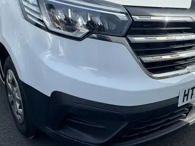 Used Renault Trafic 2024 White MPV