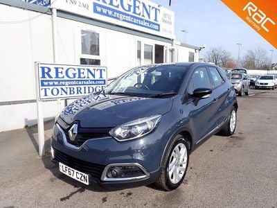 Used Renault Captur Dynamique 90 HP (66 kW) 2017 Blue SUV