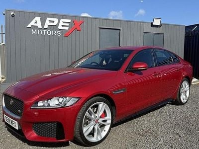 Used Jaguar XF S 300 HP (220 kW) 2018 Red Sedan