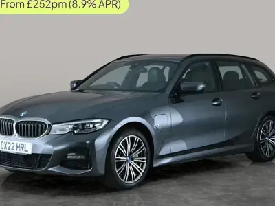 Begagnad BMW 330e M Sport 292 HK (214 kW) 2022 Grå Kombi