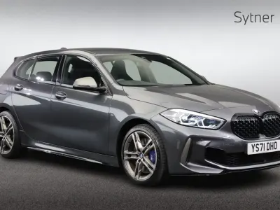 Używany BMW M135 M Sport 302 KM (222 kW) 2021 Szary Hatchback