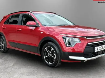Used Kia Niro 129 HP (94 kW) 2025 Red SUV