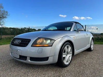 Used Audi TT Roadster 150 HP (110 kW) 2004 Silver Cabriolet