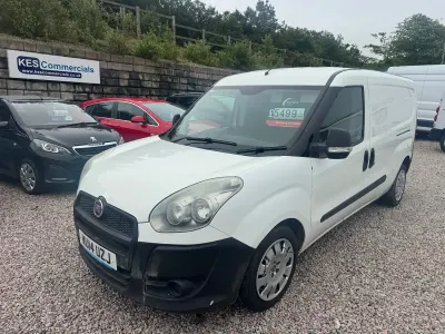 Used Fiat Doblò 105 HP (77 kW) 2014 White MPV