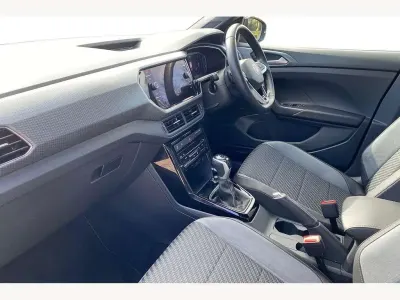 Usado VW T-Cross R-line 110 HP (80 kW) 2023 Preto SUV