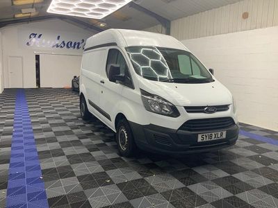 Used Ford Transit Custom 105 HP (77 kW) 2018 White Van