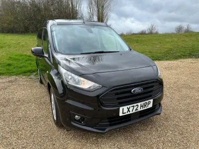 Usado Ford Transit Connect Limited 120 HP (88 kW) 2022 Preto Monovolume