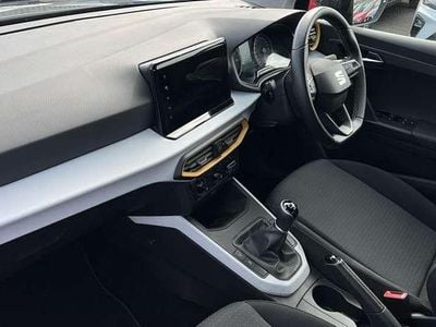 Used Seat Arona SE Technology 95 HP (69 kW) 2022 Blue SUV