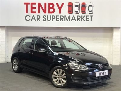 used VW Golf VII Hatchback 1.6 TDI Bluemotion Tech SE 5d DSG