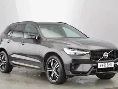 Usado Volvo XC60 R-Design 247 HP (181 kW) 2022 SUV