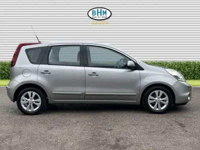 Used Nissan Note Acenta 90 HP (66 kW) 2011 Silver Hatchback