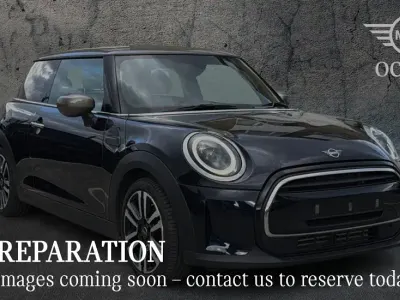 Usado Mini Cooper Exclusive 134 CV (98 kW) 2022 Negro Utilitario