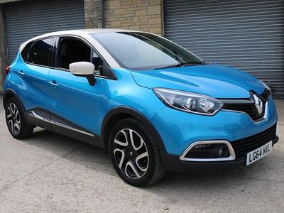Used Renault Captur Dynamique 90 HP (66 kW) 2014 Blue/cream SUV