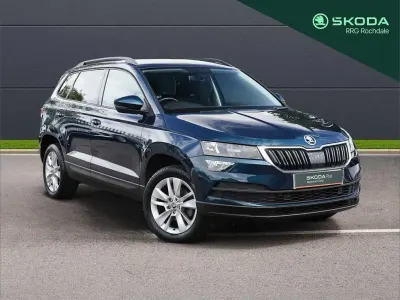 Used Skoda Karoq SE Technology 150 HP (110 kW) 2020 Petrol blue metallic SUV