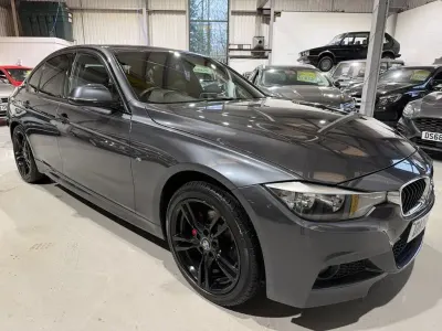 Begagnad BMW 320 M Sport 184 HK (135 kW) 2013 Grå Sedan