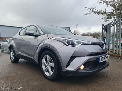 Used Toyota C-HR 122 HP (89 kW) 2019 Silver SUV