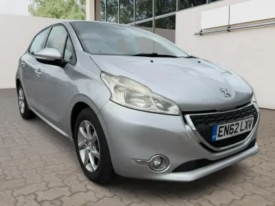 Begagnad Peugeot 208