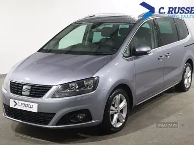 Usado Seat Alhambra XCELLENCE 150 HP (110 kW) 2020 Prateado Monovolume