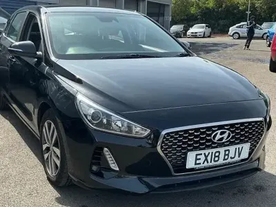 Used Hyundai i30 SE 120 HP (88 kW) 2018 Black Hatchback